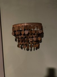 Stoere roest ijzeren wandlamp 36cm schijfjes Schijfjeslamp lamp  schelpen schelpjes landelijk stoer industrieel Schijfjeslamp wandlampje