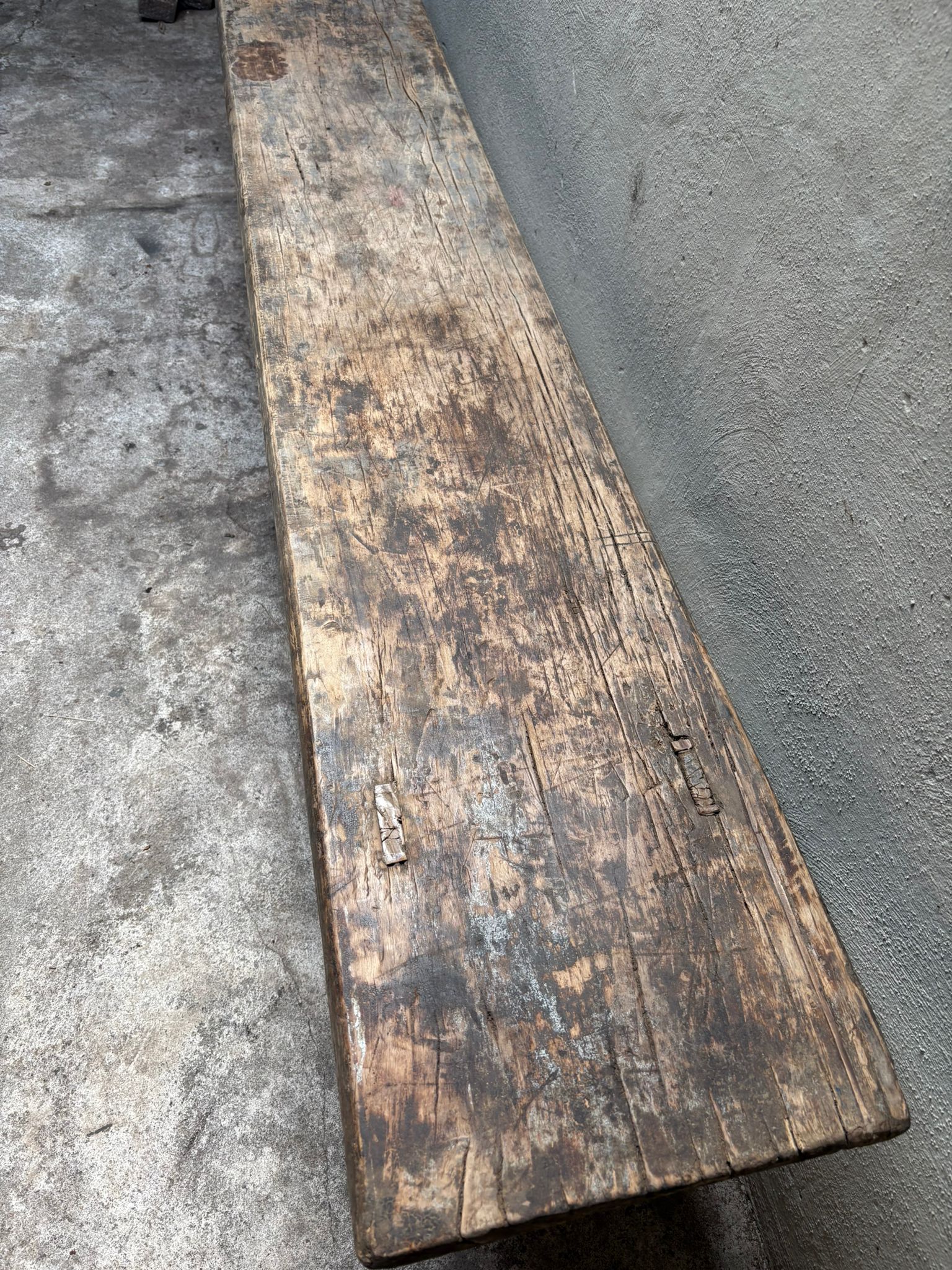 Prachtige oude vergrijsd houten bank sodetable 236 cm lang landelijk stoer