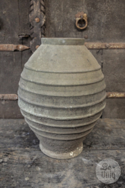 Prachtige grote oude stenen kruik vaas pot landelijk stoer sober grijs verweerd 40 X 28 cm