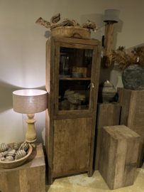 Stoere oud houten vitrinekast smal hoog keukenkast servieskast landelijk truckwood Railway vergrijsd stoer 180 x 60 x 40 cm