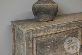 Prachtig groot oud vergrijsd houten dressoir wandmeubel sidetable 2 deurs sideboard landelijk 146 x 44 x H84 cm