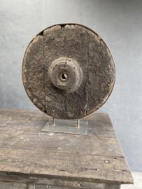 MEGAgroot orgineel XXL oud houten wiel ornament rond H103 x B96 cm raamdecoratie op voet eye-catcher landelijk industrieel stoer