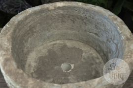 Oude stenen hardstenen wasbak waskom hardstenen trog vijzel schaal kom bak buitenkeuken toilet rond gootsteen stoer landelijk sober 49 x H24cm