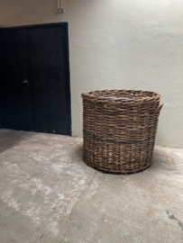 MEGA GROTE Mand rotan riet houten basket round rond ronde korf bloembak olijfbak haard hout hondenmand hondenhok tunnel D105 x H100 cm