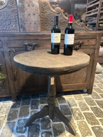 Oud vergrijsd houten tafel tafeltje bijzettafel D60 cm bijzettafeltje salontafel wijntafel wijntafeltje rond ronde landelijk stoer hout