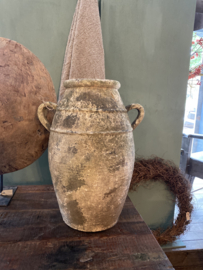 Oude verweerde stenen pot bloempot bloembak kruik vaas urn landelijk stoer shabby verweerd H36 x 40 cm