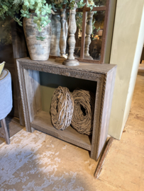 Orginele unieke oude vergrijsd houten sidetable wandmeubel landelijk stoer oosters L95 X D28 x H87 cm