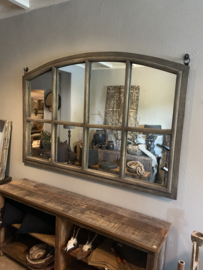 Grote vergrijsd houten spiegel Stalraamspiegel B183 x H123 cm kozijn toog toogspiegel landelijk stoer sober industrieel