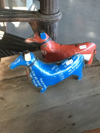Stoere metalen blikken hond teckel tekkel teckeltje blik  hondje landelijk vintage industrieel