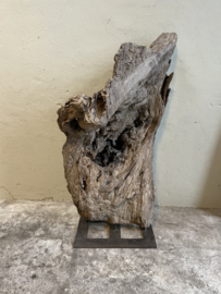 Enorm groot oud vergrijsd houten ornament 120 cm hoog  stronk object kunst stoer landelijk industrieel eye-catcher