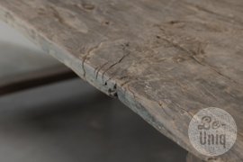 Hele stoere oude grof grove vegrijsd houten tafel 190 x 94 x H79 cm eettafel bureau euro werktafel werkbank van oude deur keukentafel landelijk stoer vintage urban industrieel