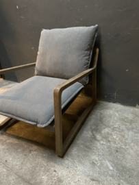 Gave fauteuil stoel lounge hout stof ( linnen ) canvas grey grijs landelijk sober modern mix