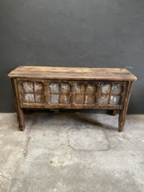 Oude stoere landelijke houten sidetable wandtafel toonbank bar bartafel counter balie origineel old table 150 x 50 x H77 cm sideboard ruw oud hout