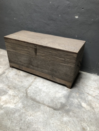 Grote vergrijsd houten kist dekenkist L landelijk stoer industrieel grijs hout 100 x 40 x H50 cm