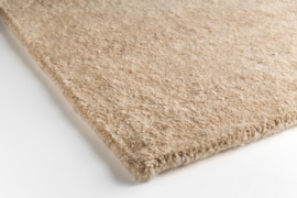 Handgeknoopt uni beige