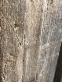 Grote oud vergrijsd houten truckwood railway hout sokkel zuil pilaar landelijk  35 x 35 x 70 cm