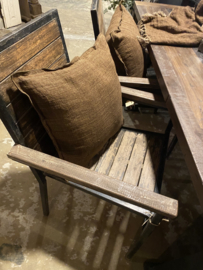 Stoere originele oude stoelen hout metaal landelijk stoer industrieel eetkamerstoelen vintage urban