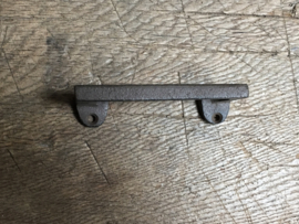 Gietijzeren handgreepje greepje deurknop strak klein recht handvat bruin landelijk boerengreepje