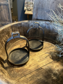 Zwaar metalen landelijk theelicht stijgbeugel schaaltje  landelijk industrieel vintage