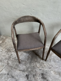 Vergrijsd houten stoel met stoffen zitting armstoel stoelen eetkamerstoelen met armleuning landelijk modern strak rond