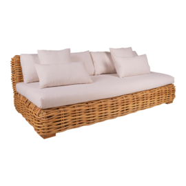 Bank rattan met (witte) kussens 250x100x36