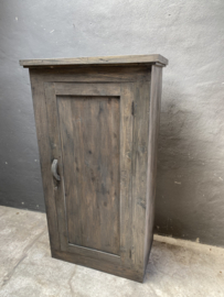 Oud stoer houten kast kleerkast 1 deurskast 161 x 88 cm landelijk grijs zwart industrieel