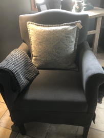 Stoere landelijke stoel Eetkamerstoel fauteuil gecapitonneerd Woodle