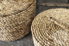 Set van 2 grof grove rieten rotan manden mand met deksel landelijk boho