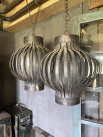 Grote metalen Lampekap lantaarn ornament binnen buiten aan ketting