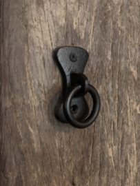 Zwart metalen handvat ring ringetje metaal knop knopje deurknop deurknopje