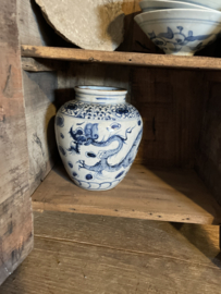 Oud Chinees blauw witte stenen pot kruik