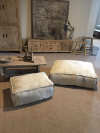 Canvas poef kussen lounge beige grijs vergrijsd  hondenkussen creme 67 X 50 X H25 cm