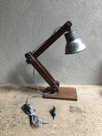 Industrieel metalen houten  lamp lampje buro bed leeslampje tafellamp tafellampje wandlamp industrieel landelijk grijs stoer metaal vintage hout metaal zink grijs bruin