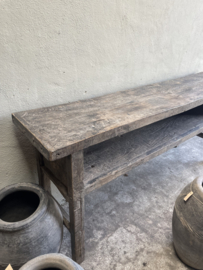 Hele stoere oude vergrijsd houten sidetable 186 cm wandtafel met schap stoer landelijk industrieel vintage buro bureau