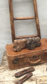 Oude houten heilige koe beeldjes nandi beeldje beeld speelgoed vintage oosters industrieel landelijk doorleefd oud hout