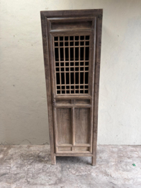 Set van 2 mooie hoge smalle vergrijsd houten kast kasten landelijk nr. 87 ab (ook apart / los te koop)