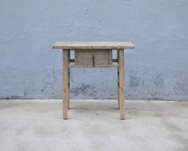 Oude vergrijsd houten sidetable wandtafel ladekast landelijk stoer L90 x 45 x H86 cm