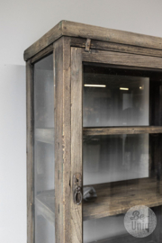 Oud naturel vergrijsd houten kast vitrinekast keukenkast servies winkelkast wandkast wandmeubel landelijk vintage H165 x B66 x D38 cm
