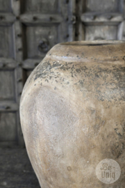 Mooie grote oude  stenen kruik vaas pot landelijk stoer H48 x 36 cm