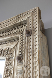 Prachtige  mega grote oude vergrijsd houten spiegel  tuinspiegel halspiegel passpiegel poort deur kozijn venster doorgang  206 x 165 x 20 cm robuust oosters houtsnijwerk imposante ene-catcher grof landelijk urban stoer industrieel