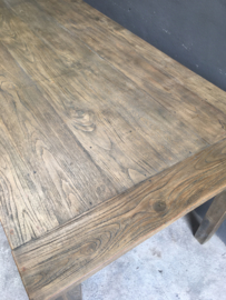 Vergrijsd houten eettafel teakhout teakhouten tafel eettafel landelijk stoer 200 x 90 x H79 cm stoer