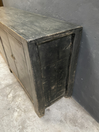 Prachtig uniek  oud houten dressoir Sidetable kast stoer robuust grijs zwart naturel doorleefd Patine 187,5 x 44,5 x H82,5cm