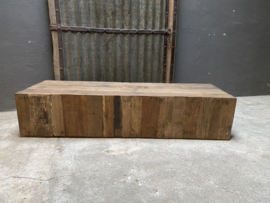 Stoere oud vergrijsd houten landelijke salontafel sidetable tvmeubel televisie Bassano landelijk