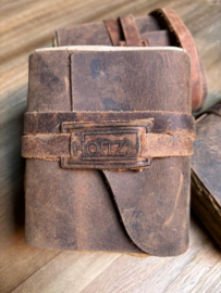 HOFFZ. Notitieboekje XL bruin taupe grijs bruin grey brown geruwd leren kaft groot