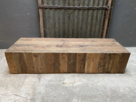 Stoere oud vergrijsd houten landelijke salontafel sidetable tvmeubel televisie Bassano landelijk