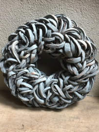 Grijze grijs dark grey wash Krans krul Coco cut wreath 38 cm donkergrijs