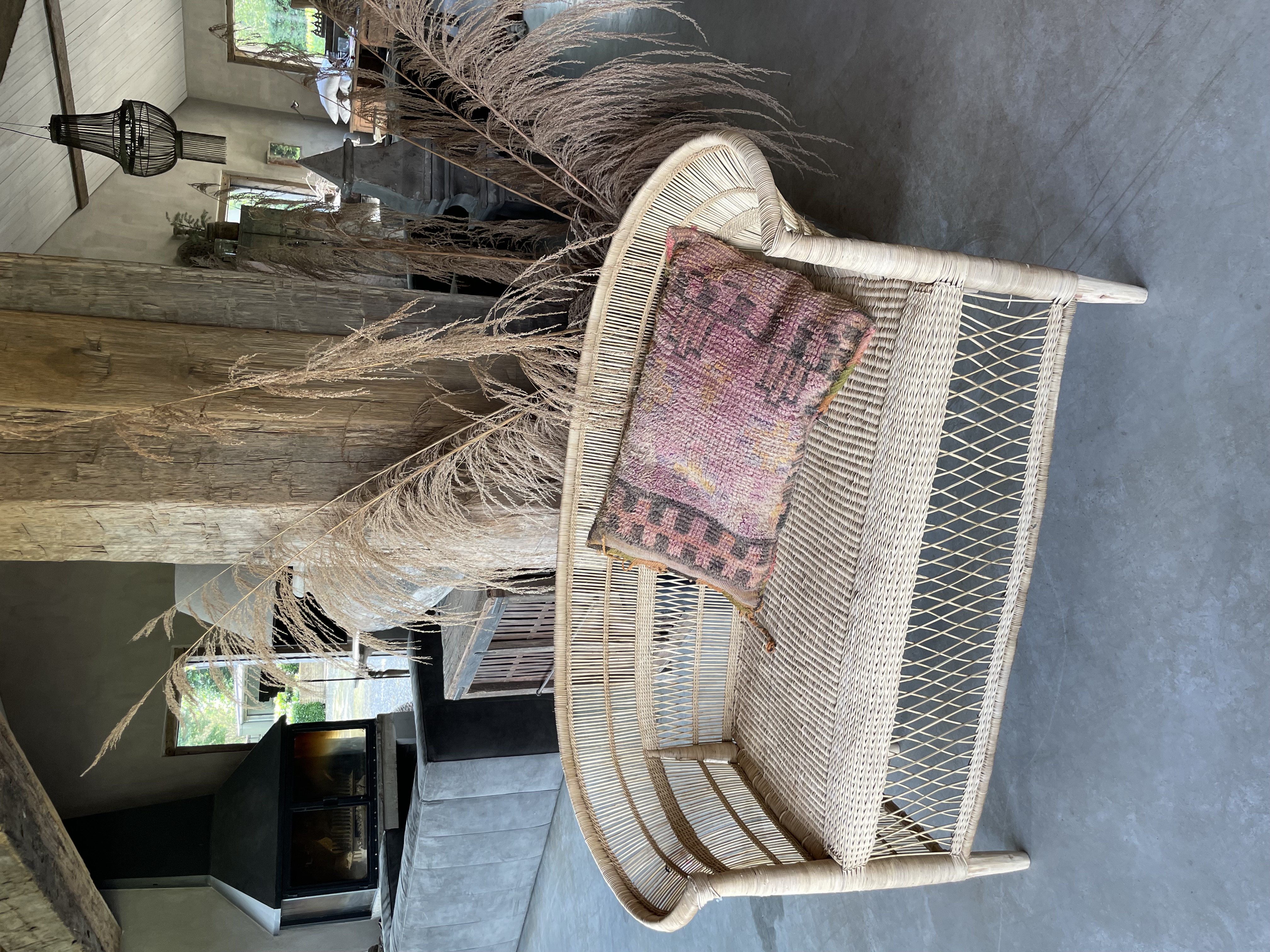 Prachtige naturel rotan rieten bank bankje stoel Malawi cane love Seat chair fauteuil lounge natural landelijk sober Ibiza
