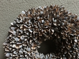 Bakuli wreath krans beukennootjes vergrijsd 30 cm beuk landelijk
