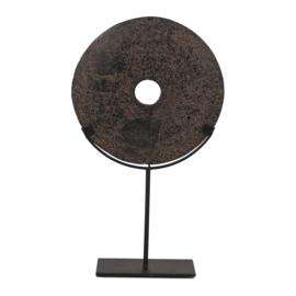 Zwart stenen ronde ring op voetje standaard schijf landelijk boho vintage ornament decoratie