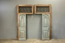 Prachtige grote oude houten wand paneel deuren kozijn poort deur kamerscherm decoratie 244,5 x 223 cm stoer landelijk industrieel oud old grijs blauw grijsblauw